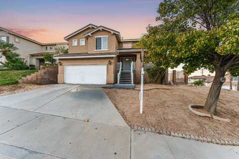 1021 Cactus Dr Drive, Palmdale, CA 93551