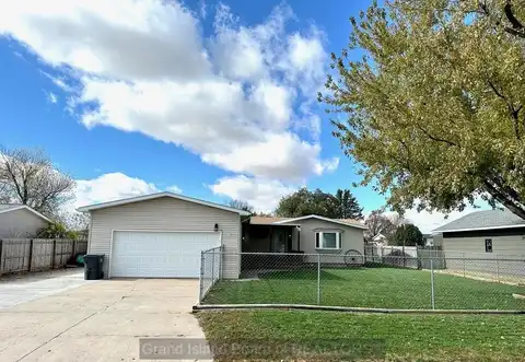 106 Solar St, Alda, NE 68810