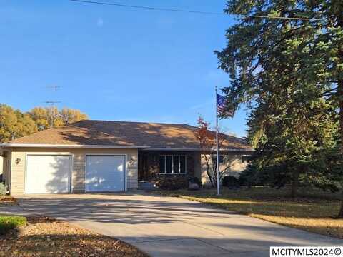 2515 N Carolina, MASON CITY, IA 50401