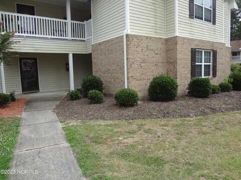 2800 Mulberry Lane, Greenville, NC 27858