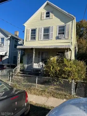 1033 Bond St, Elizabeth, NJ 07201