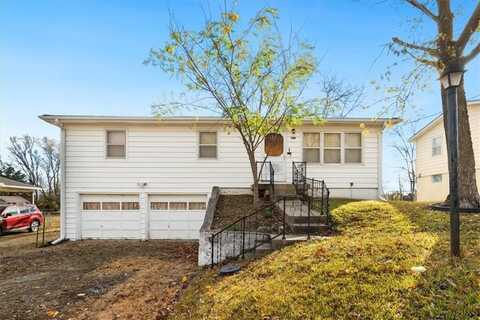 407 Highland Avenue, Smithville, MO 64089