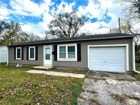 15313 White Avenue, Grandview, MO 64030