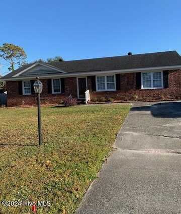 5310 Lord Tennyson Road, Wilmington, NC 28405