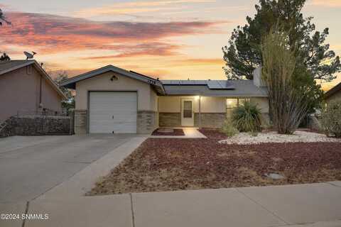 1758 Highland Avenue, Las Cruces, NM 88005