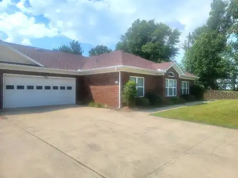 136 Christal Drive, Georgetown, KY 40324