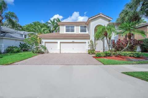 16405 Diamond Head Dr, Weston, FL 33331