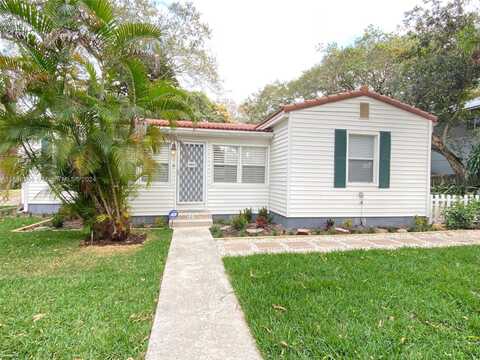 802 SW 14th Ave, Fort Lauderdale, FL 33312