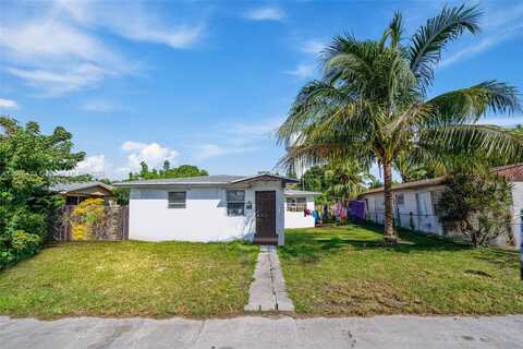 437 NW 8th St, Homestead, FL 33030