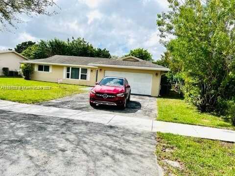 233 NW 42nd Ter, Plantation, FL 33317