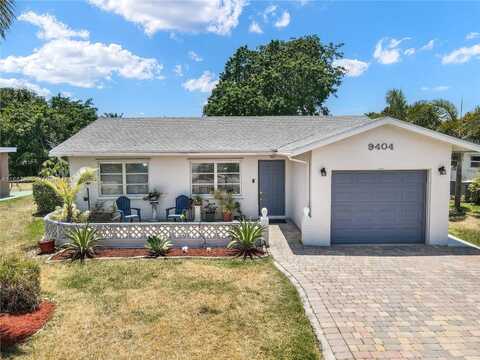 9404 NW 70th Pl, Tamarac, FL 33321