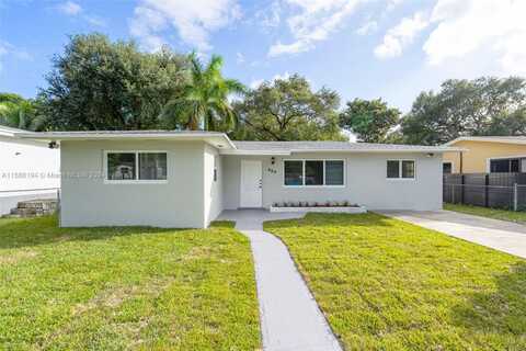 330 NE 164th St, Miami, FL 33162