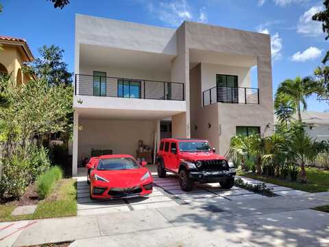 3437 SW 1st Ave, Miami, FL 33145