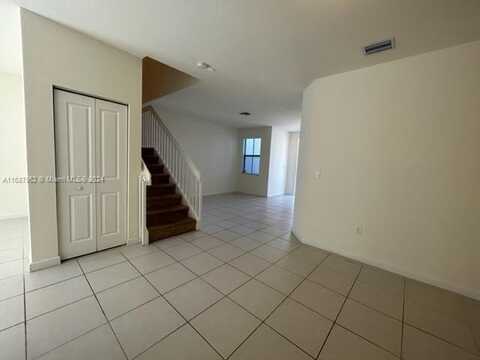 10337 W 34th Ln, Hialeah, FL 33018