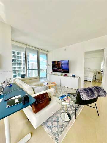 495 Brickell Ave, Miami, FL 33131