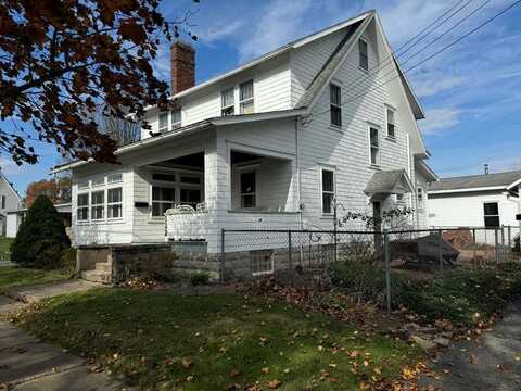 122 Pendleton, Loudonville, OH 44842