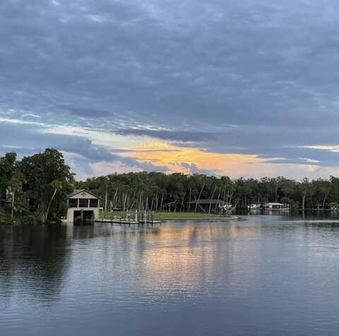 10201 W HADLEY COURT, HOMOSASSA, FL 34448