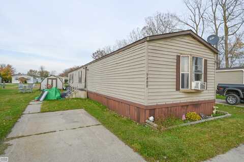 5488 Dockside, Clay, MI 48001