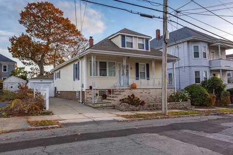 68 Lucas St, New Bedford, MA 02744