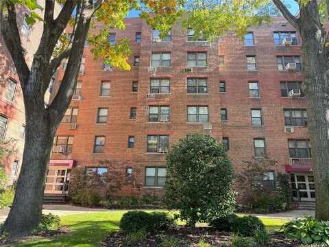 25-11 Union Street, Flushing, NY 11354