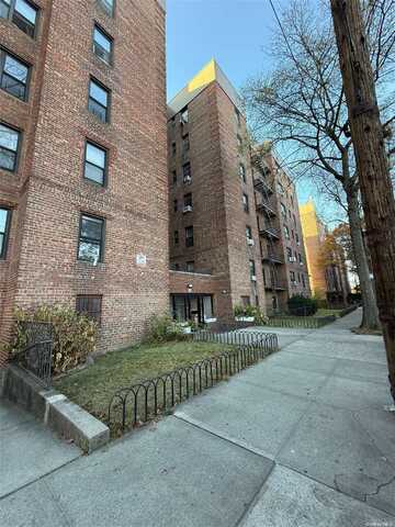 40 E 43rd Street, Flatbush, NY 11203