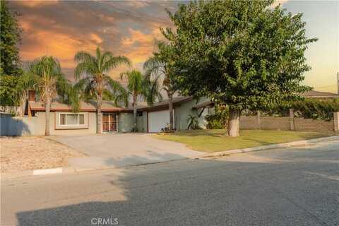 10937 Desert Sand Avenue, Riverside, CA 92505