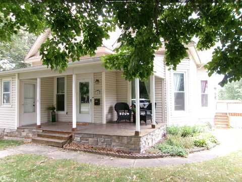 1402 Chestnut Street, Atlantic, IA 50022