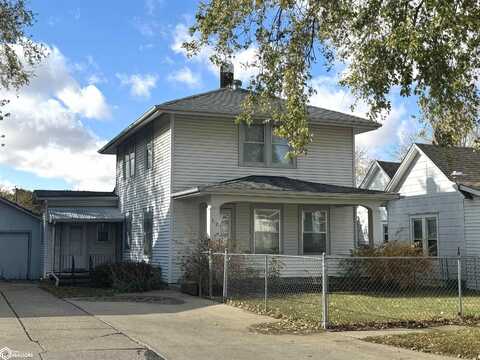 312 N Sycamore Street, Creston, IA 50801