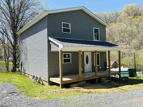 104 Carter Lane, Barrackville, WV 26559