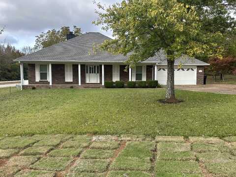 1904 W Linden St., Corinth, MS 38834