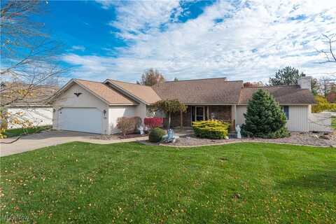 8773 Mosswood Circle, North Ridgeville, OH 44039