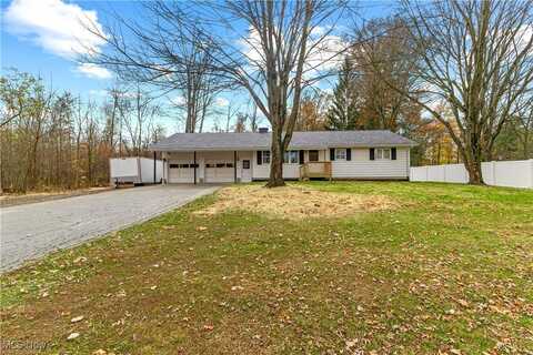 1159 Greenville Road, Bristolville, OH 44402