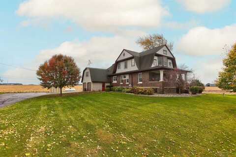 1083 S Van Buren Road, Reese, MI 48757