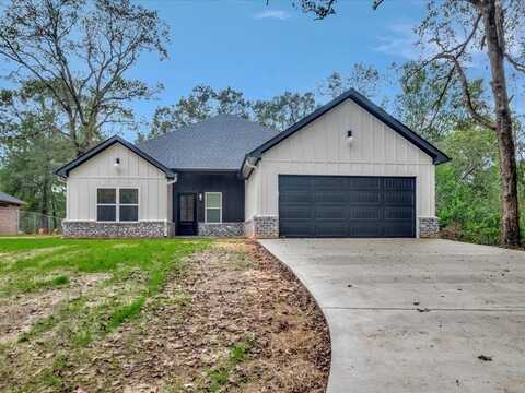 1221 Harris, Nacogdoches, TX 75961