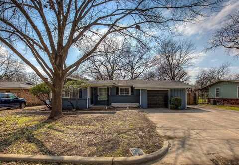 6808 Reeves Street, Richland Hills, TX 76118