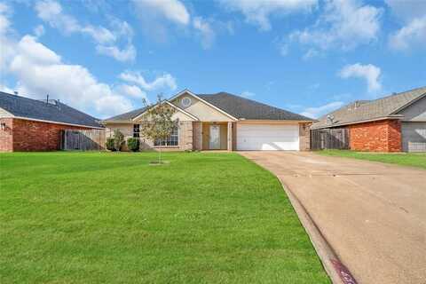 2933 Laurel Circle, Altus, OK 73521