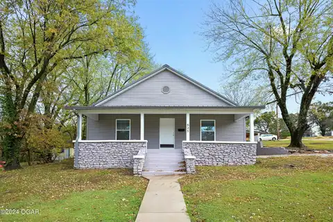 625 S High Street, Neosho, MO 64850