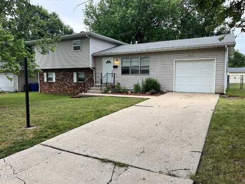 2825 S Park Avenue, Joplin, MO 64804