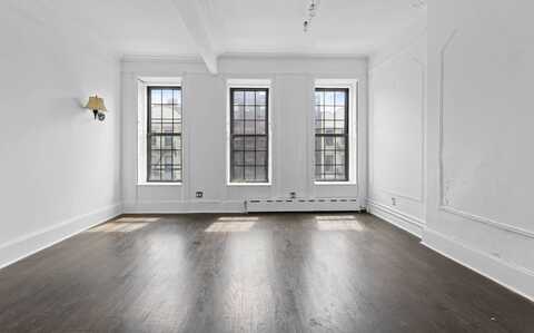 1698 LEXINGTON AVE, New York, NY 10029