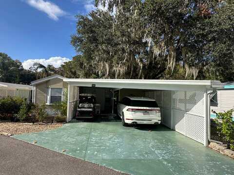 28229 CR 33, Leesburg, FL 34748