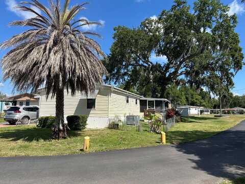 232 Lowe Road, Leesburg, FL 34748