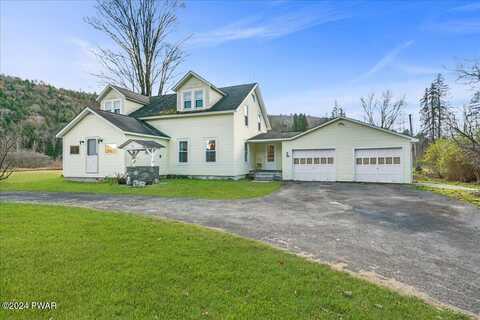 1514 Equinunk Creek Road, Equinunk, PA 18417