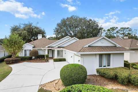 3220 N Pinelake Village Place, Lecanto, FL 34461