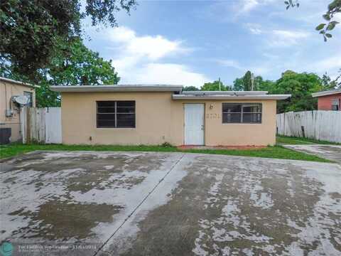 3701 SW 58th Ave, West Park, FL 33023