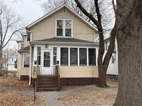 422 N MAPLE Avenue, GREEN BAY, WI 54303