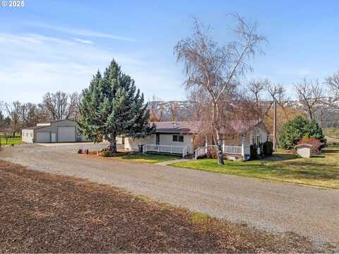 812 COURTNEY LN, Summerville, OR 97876