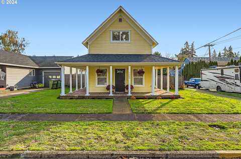 1500 E 2ND ST, Newberg, OR 97132