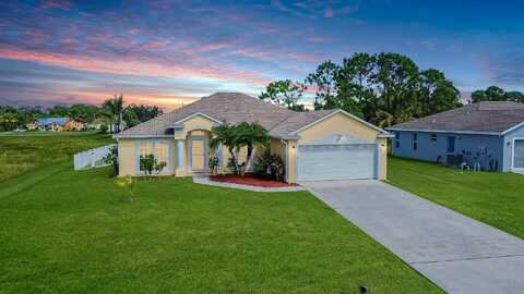 5945 NW Wolverine Road, Port Saint Lucie, FL 34986