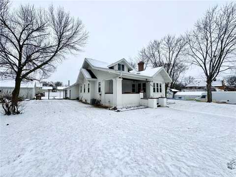 411 6th Street S, Sauk Centre, MN 56378