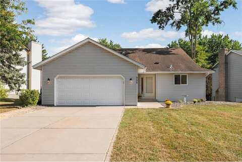 332 Oakwood Drive, Shoreview, MN 55126